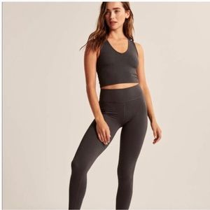 Abercrombie & Fitch Crop top and Legging set in Charcoal Gray Size Large